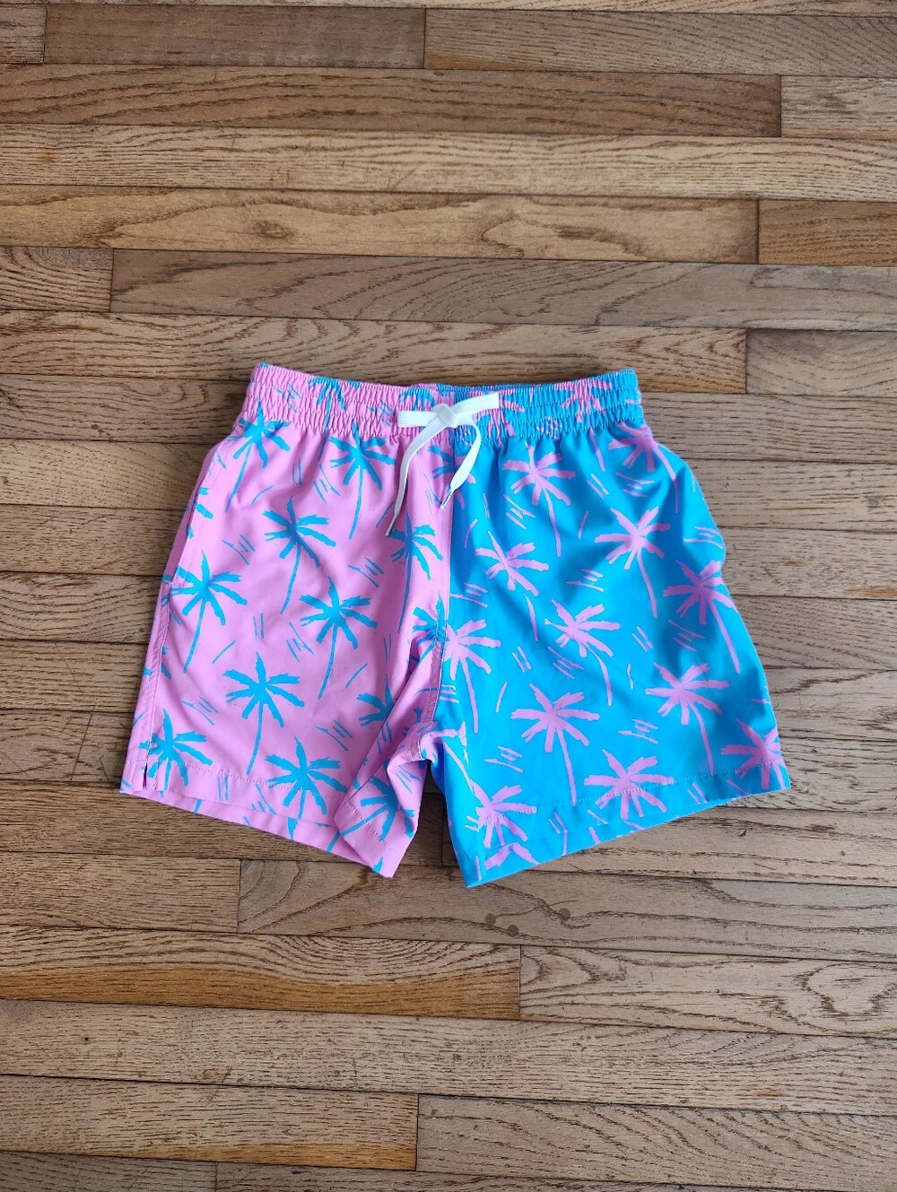 Mens chubbies Swim Trunks Size Small